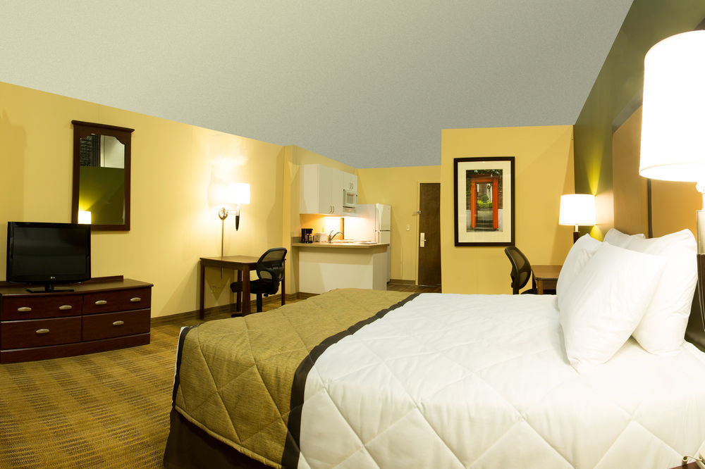 เอ็กซ์เทนด์ สเตย์ อเมริกา บลูแอช รีด ฮาร์ตแมน Hotel ภายนอก รูปภาพ
